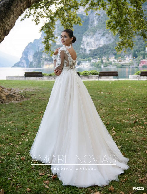 Vestuvinė suknelė Amore Novias PM025